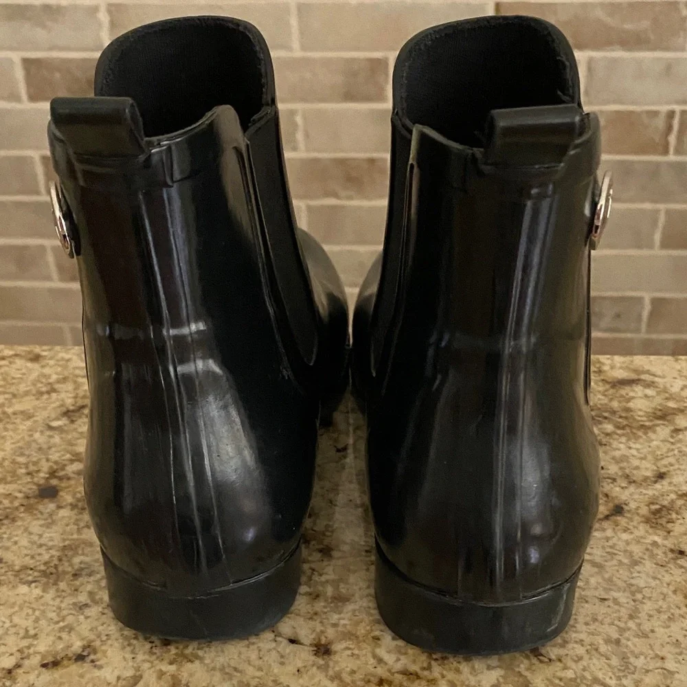 Michael Kors Black Gloss Chelsea Rain Ankle Boots